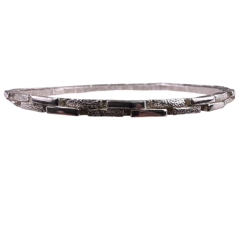 Trifari Womens Silver Tone Metal Textured Bangle Bracelet Vintage Style